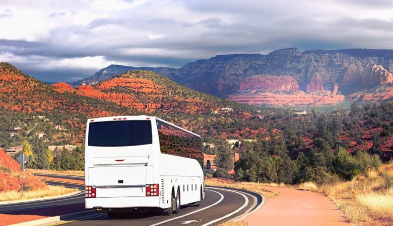 tourists-bus